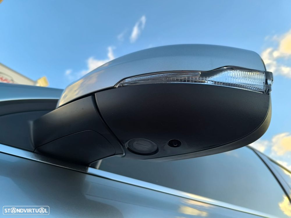 Volvo XC 60 D4 Geartronic Summum - 19