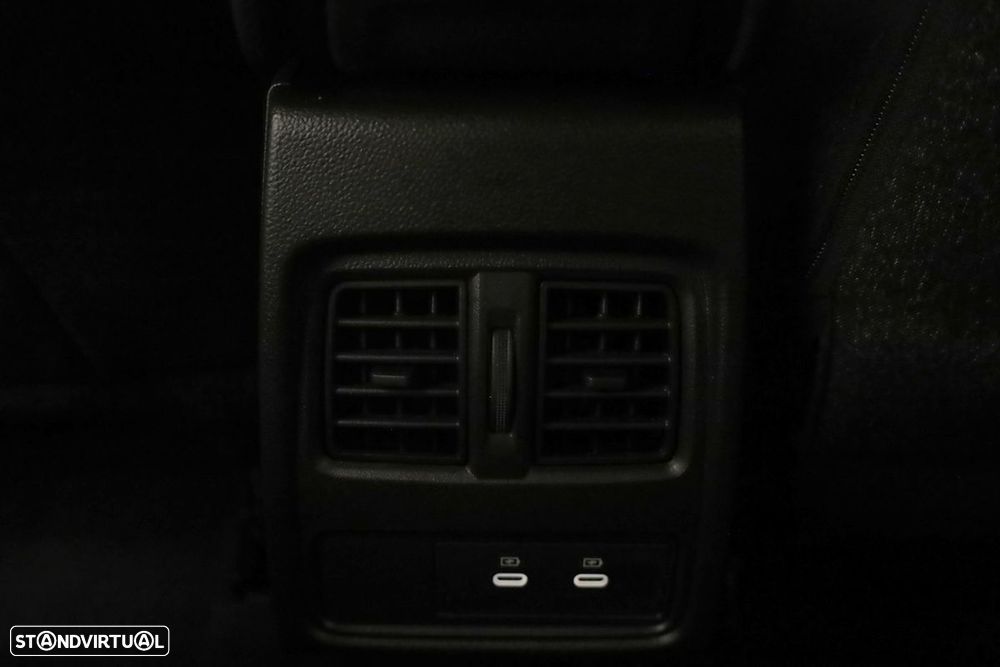 Renault Captur 1.2 TCe Techno - 24