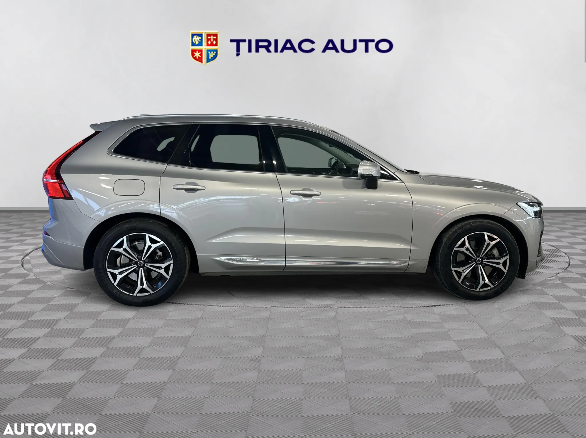 Volvo XC 60 T6 AWD Recharge Geartronic Inscription - 6
