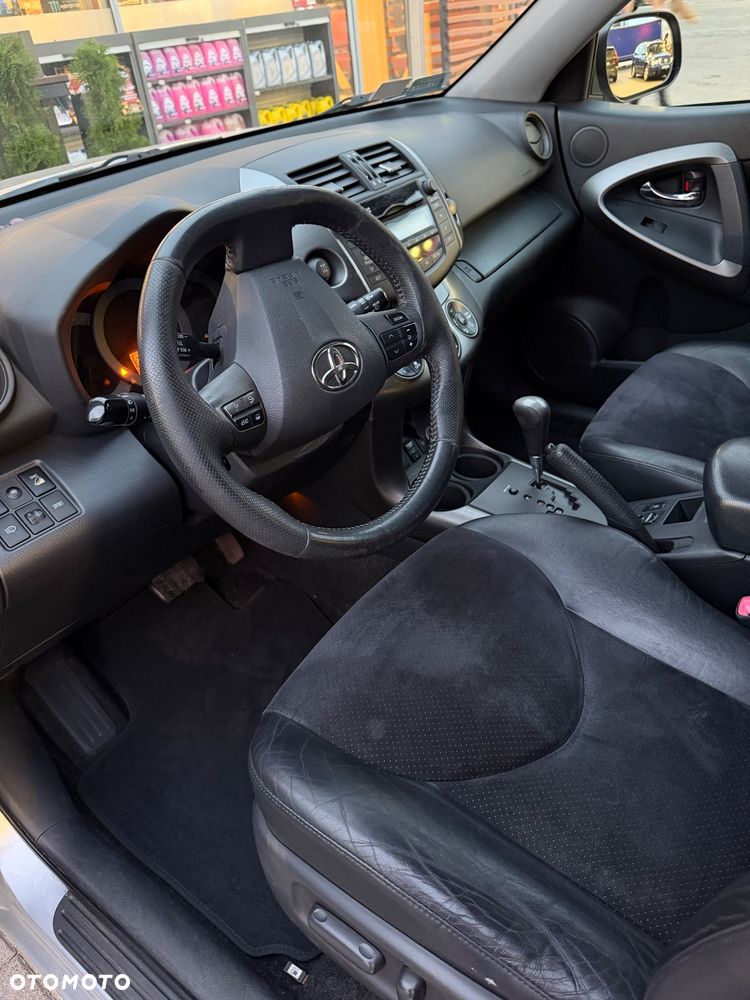 Toyota RAV4 2.0 VVT-i Premium MS - 13
