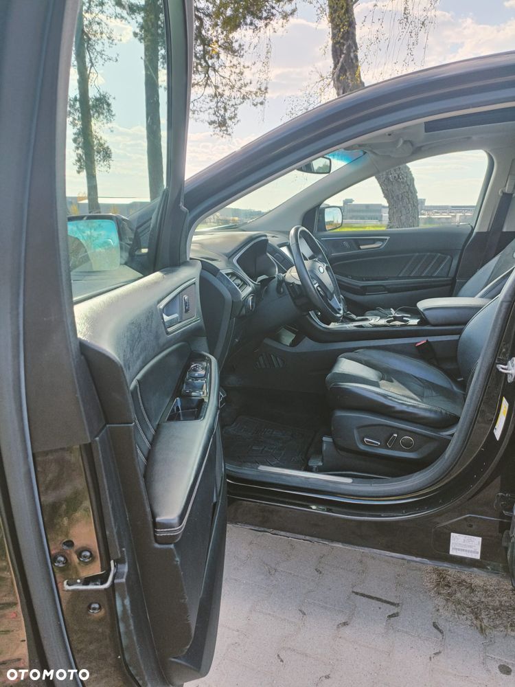 Ford Edge - 17