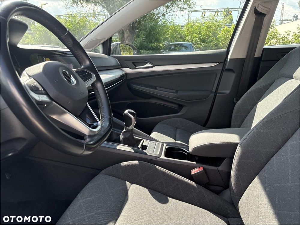 Volkswagen Golf 2.0 TDI Life - 10