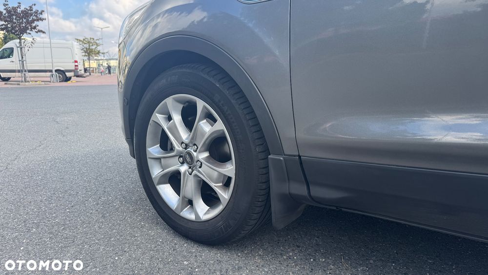 Ford Escape 2.0 EcoBoost AWD Titanium - 15