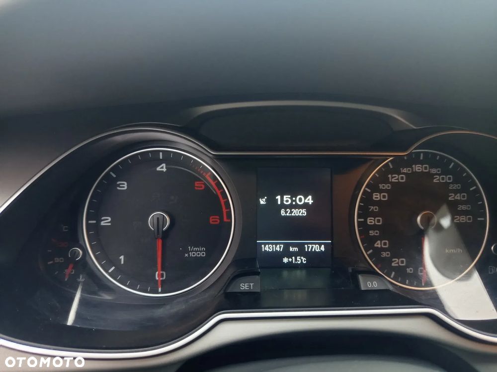 Audi A4 Avant 2.0 TDI Quattro S tronic - 8