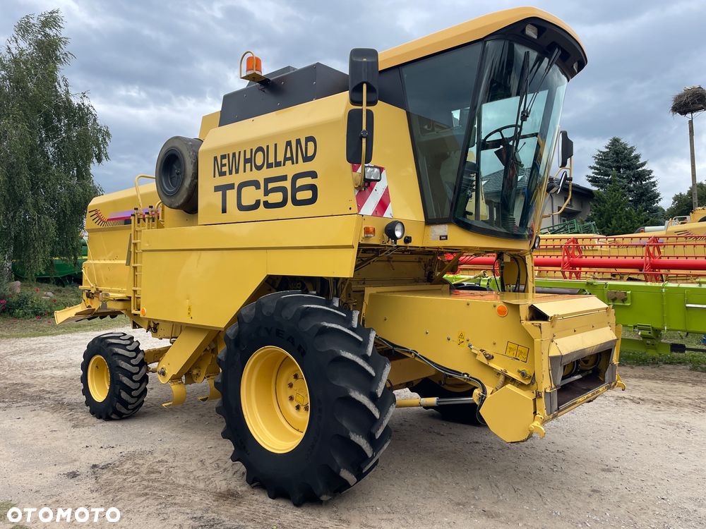 New Holland TC 56 - 4
