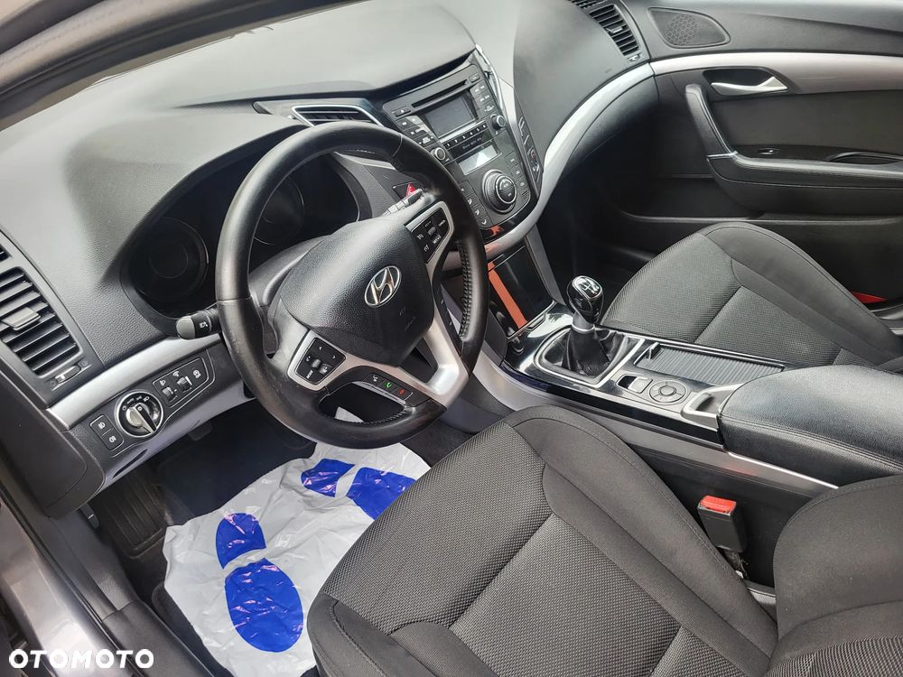 Hyundai i40 Kombi 1.7 CRDi Style - 27