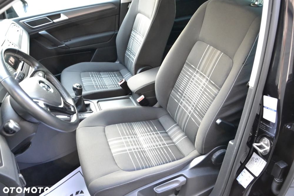 Volkswagen Golf Sportsvan 1.6 TDI BlueMotion Technology Lounge - 32