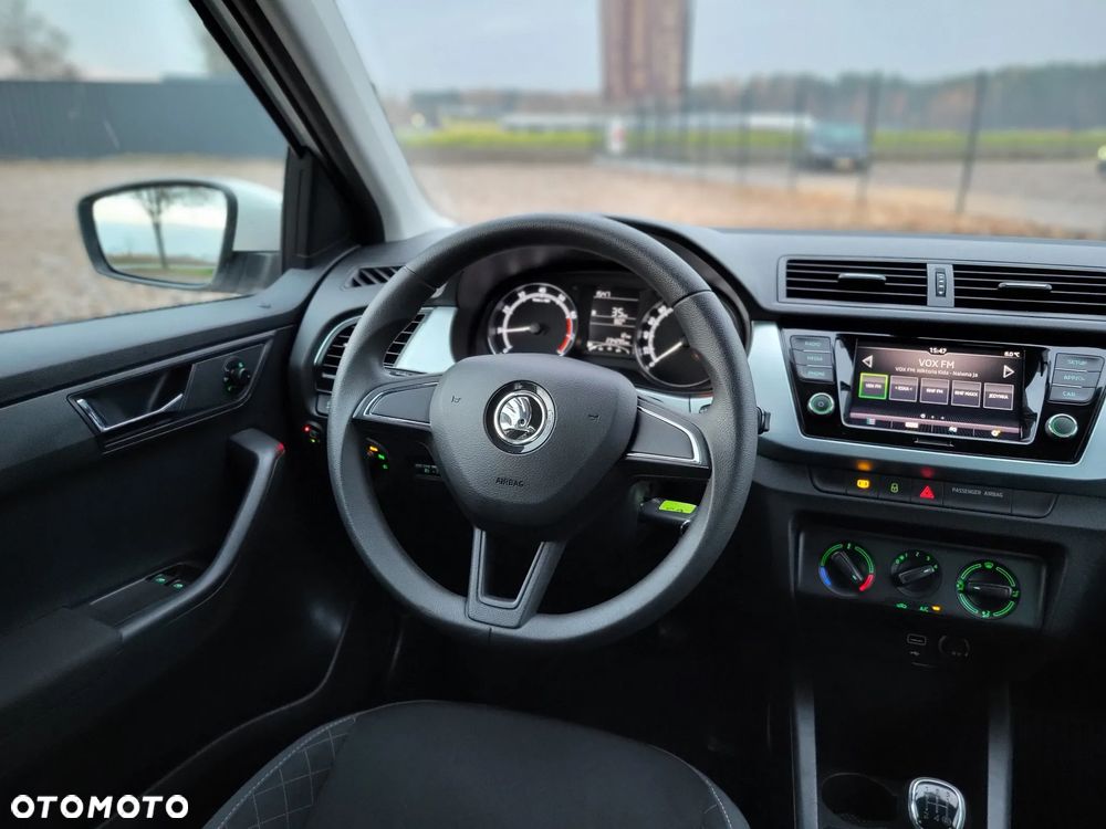 Skoda Fabia 1.0 Ambition - 9