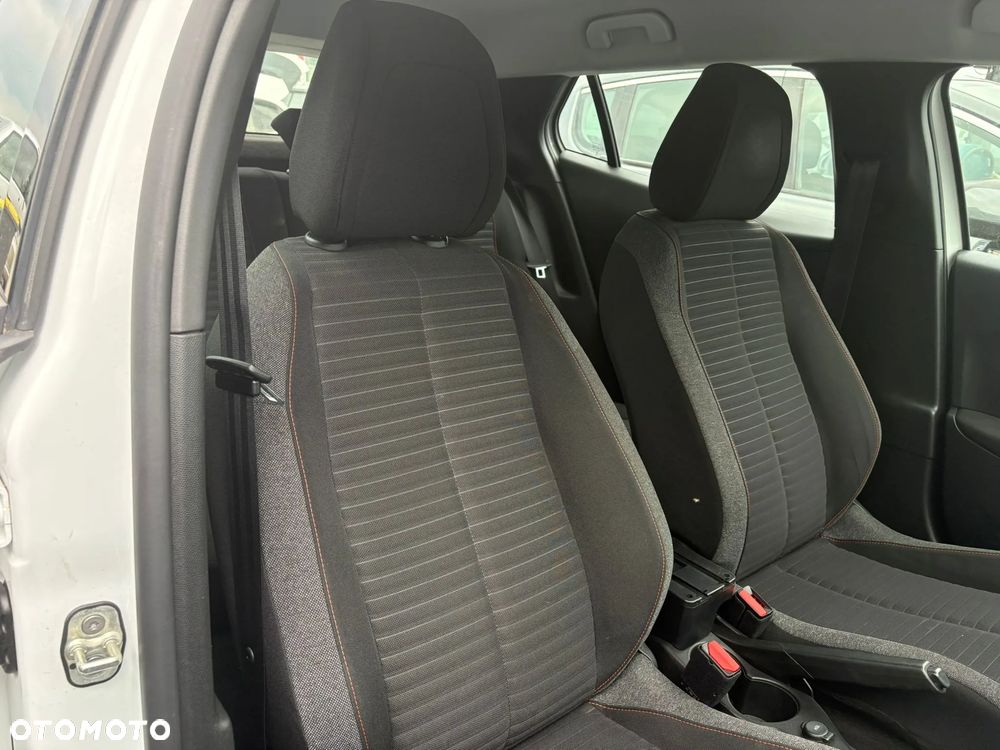 Peugeot 2008 BlueHDi 110 Active - 11
