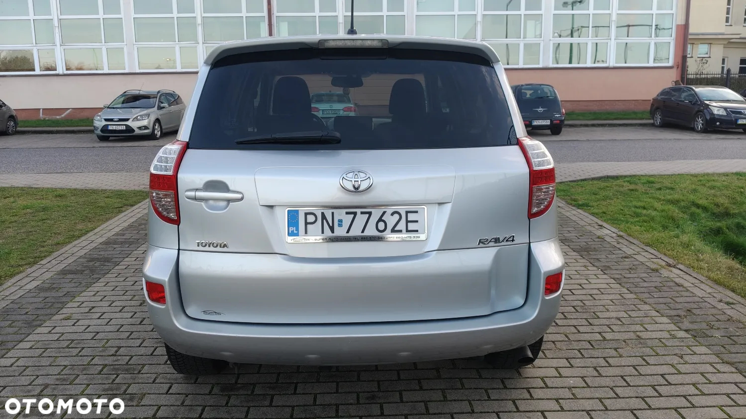 Toyota RAV4 - 3