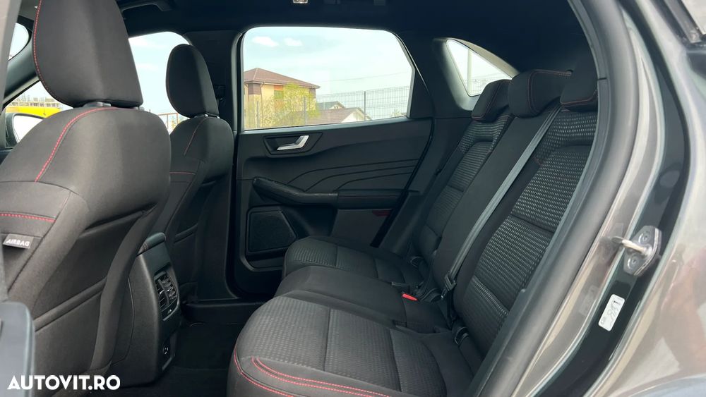 Ford Kuga 2.5 Duratec FHEV AWD ST Line - 9