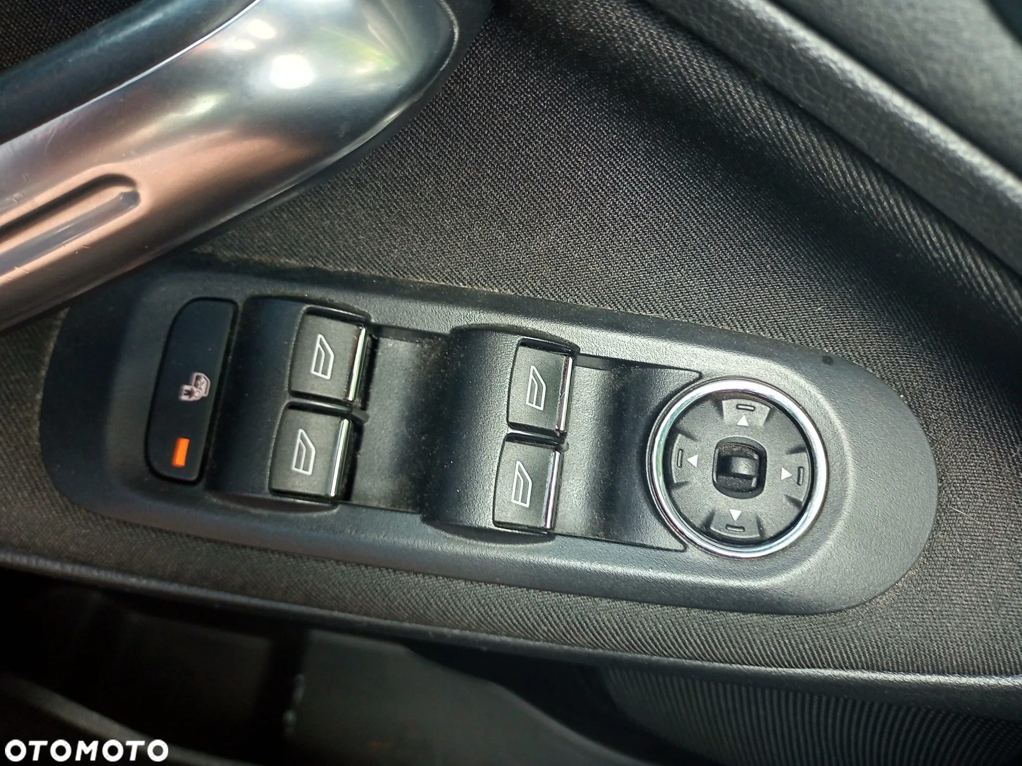 Ford S-Max - 19