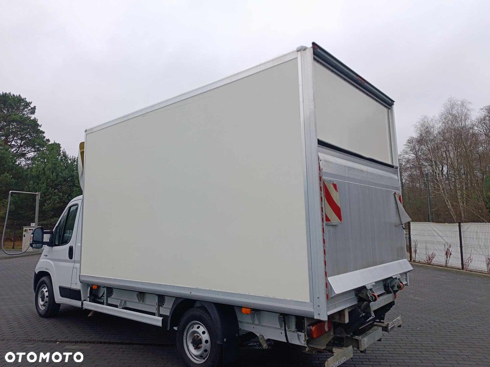 Fiat Ducato Kontener 8 EP Winda 2.3 Iveco 118 tys KM - 13