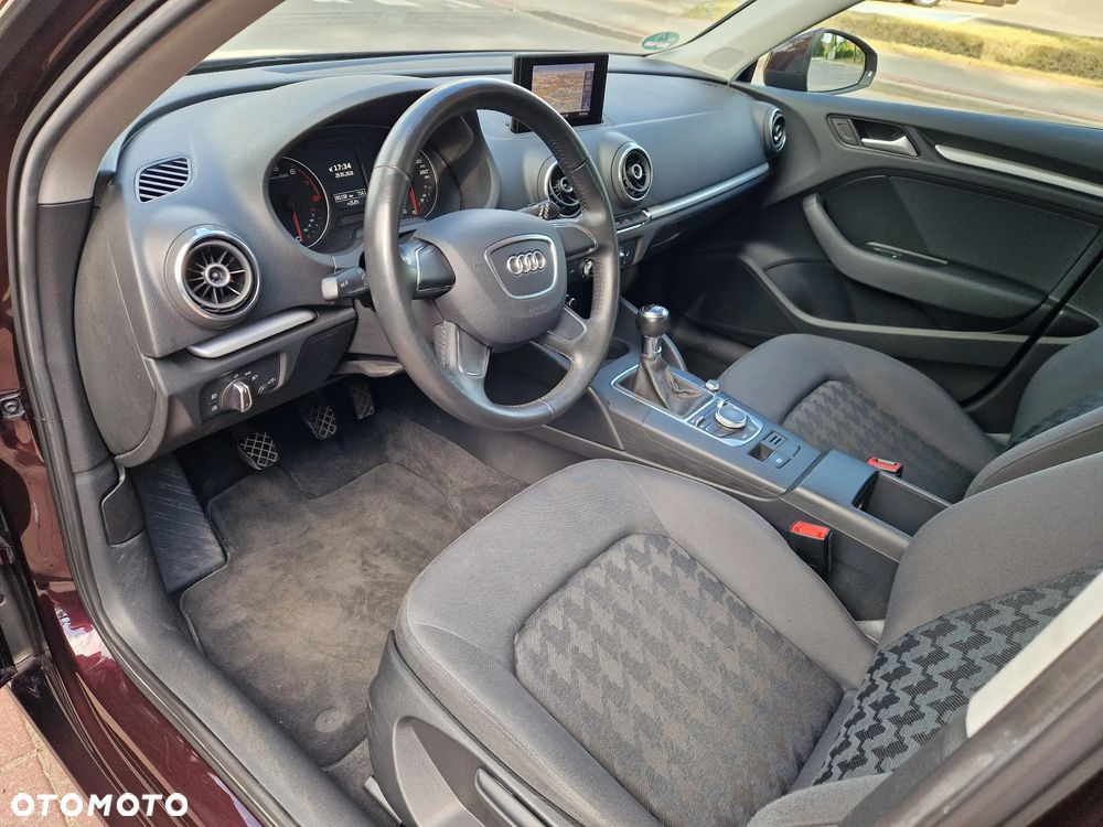 Audi A3 Sportback - 19