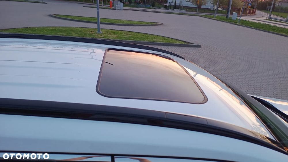 Toyota RAV4 - 16