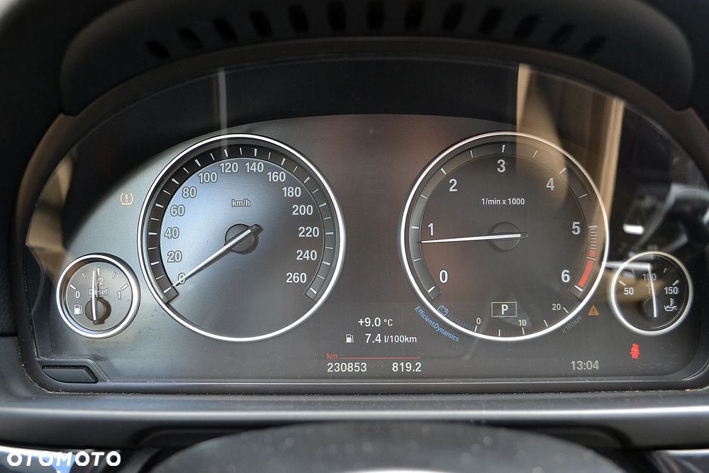 BMW Seria 5 520d Luxury Line - 22
