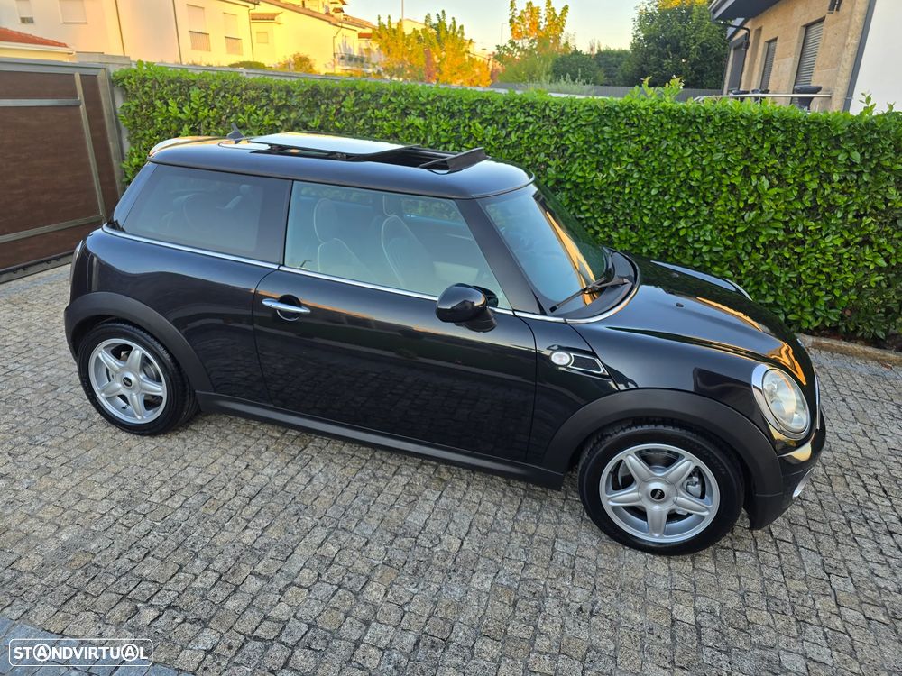 MINI 3 Portas Cooper D - 1