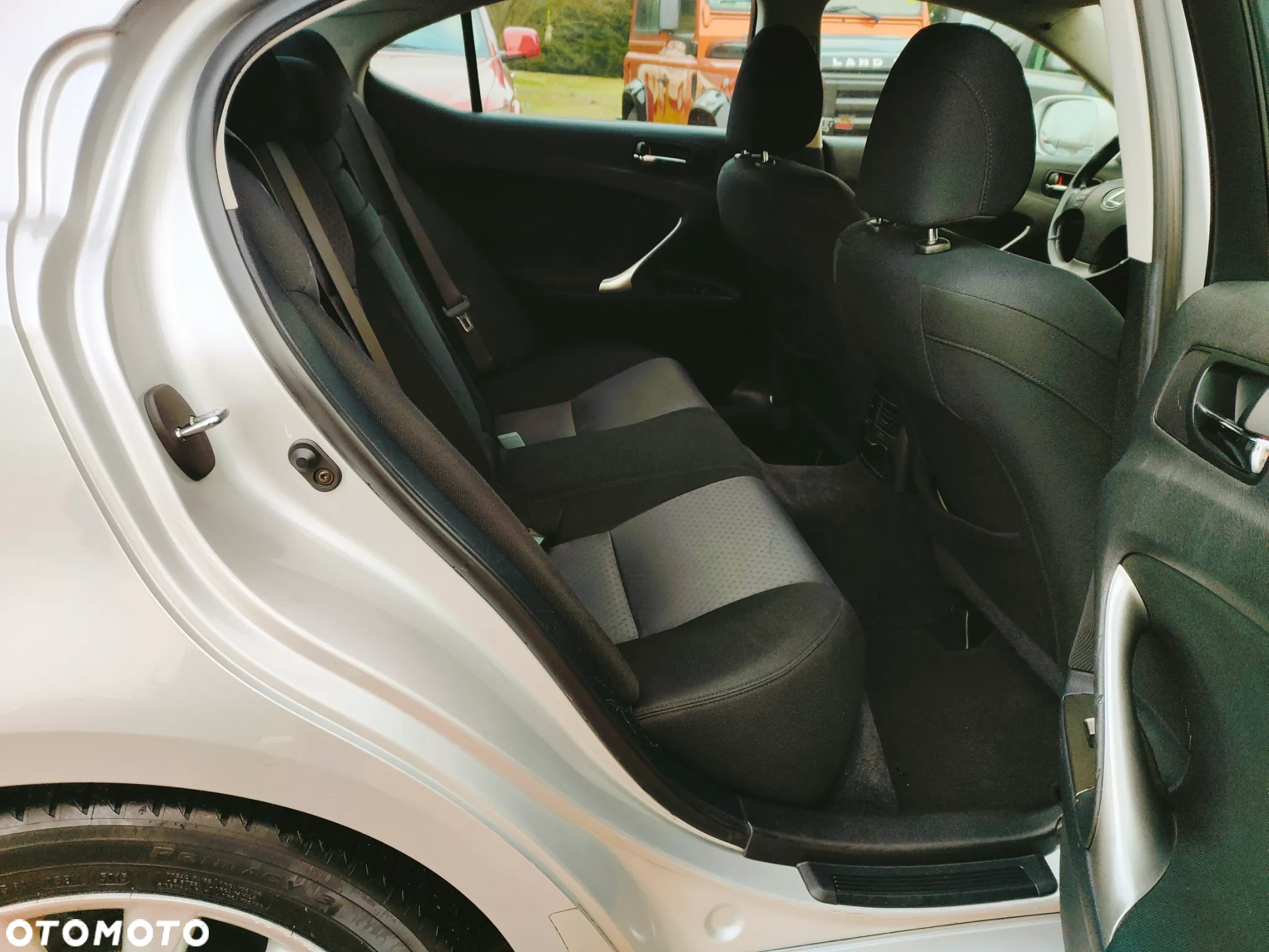 Lexus IS 250 Elegance - 17