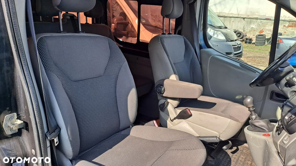 Opel Vivaro - 26
