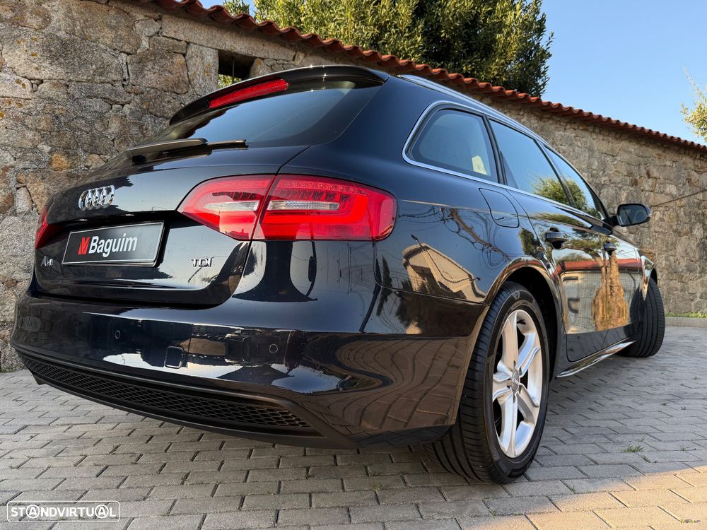 Audi A4 Avant 2.0 TDI Business Line S-line - 14