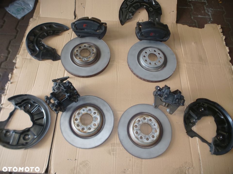 ZACISKI ZACISK HAMULCOWY TARCZA  AUDI 8V A3 S3 RS3  gwa!!! - 1