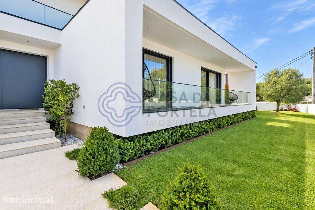 Moradia de Luxo T3 com Piscina | Grijó, Vila Nova de Gaia - Grande imagem: 5/60