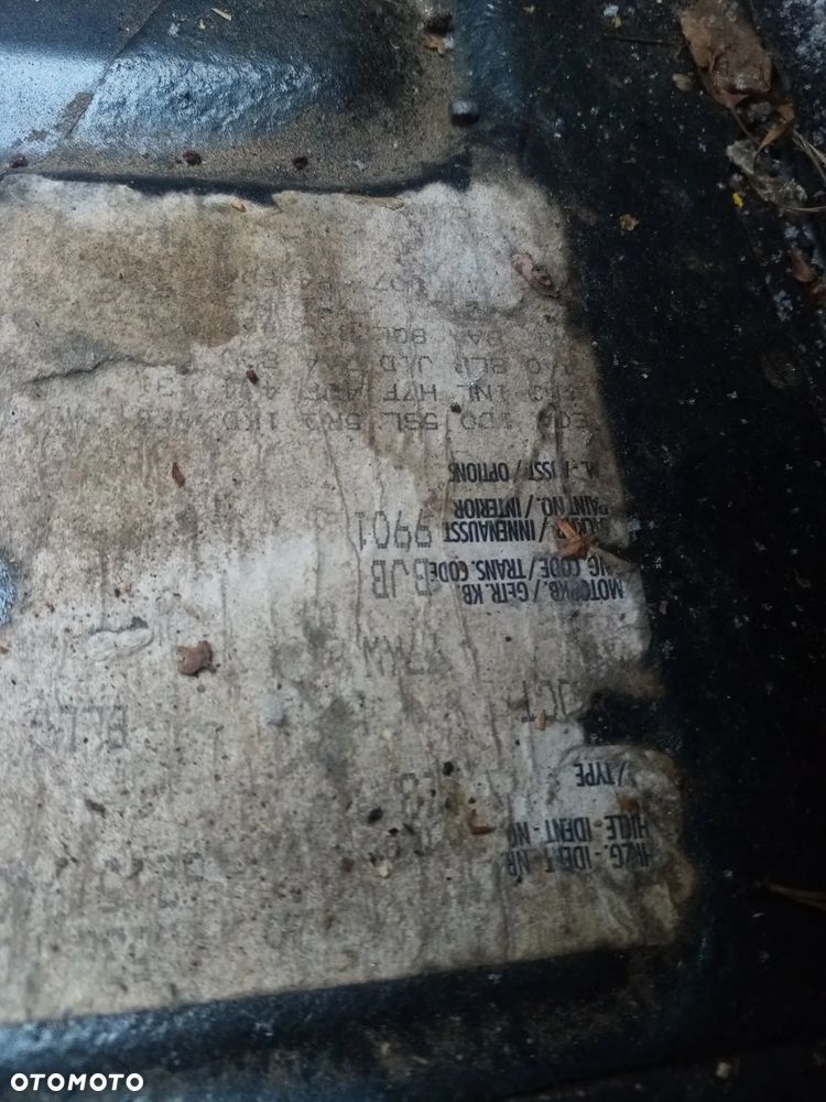 SKODA OCTAVIA II  04-08 1.9 TDI  BJB  PODŁOKIETNIK TUNEL - 29