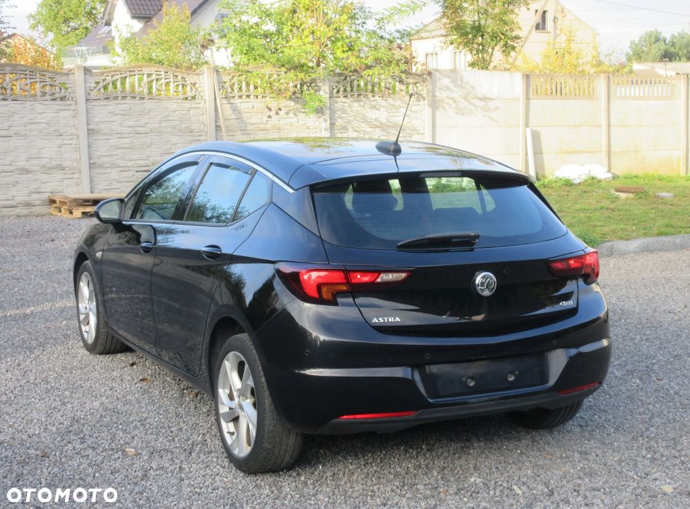 Opel Astra - 8