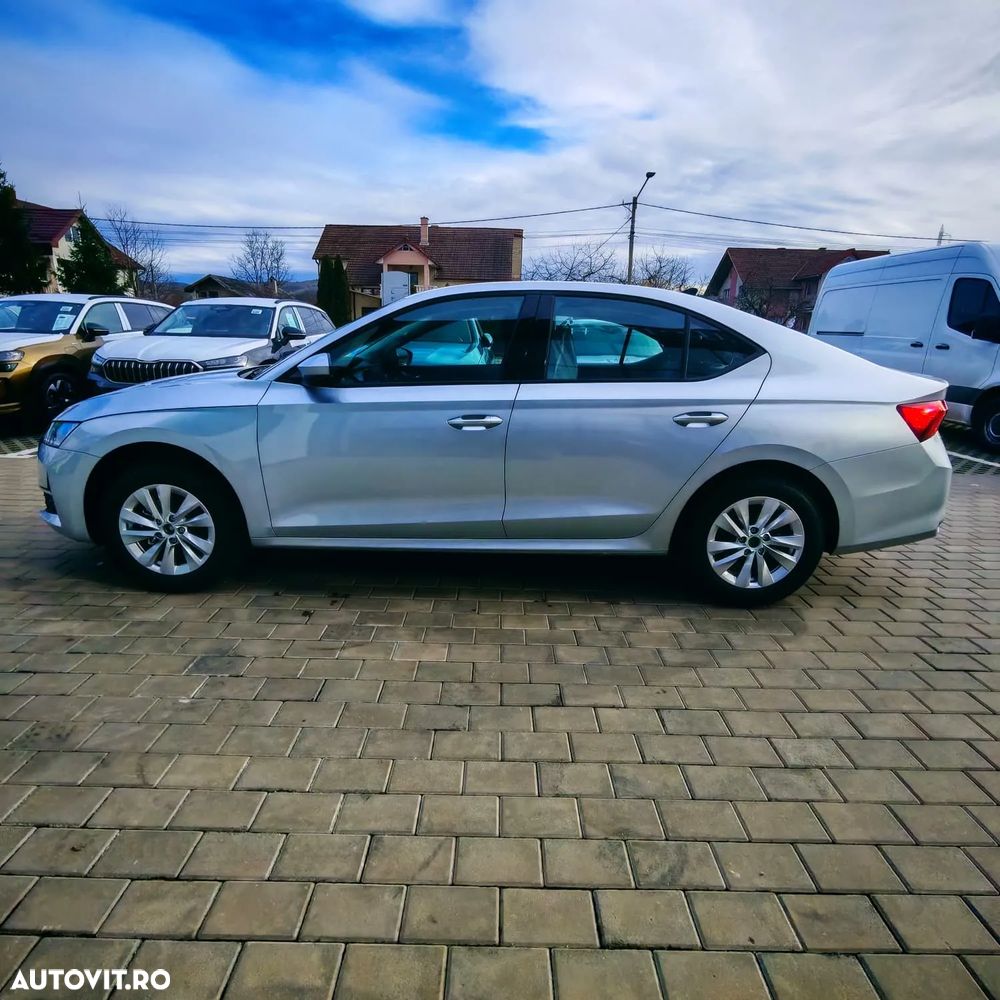 Skoda Octavia 1.5 TSI 115 CP Selection - 4