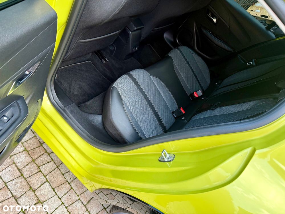 Peugeot 208 Elektromotor 136 Allure Pack - 17