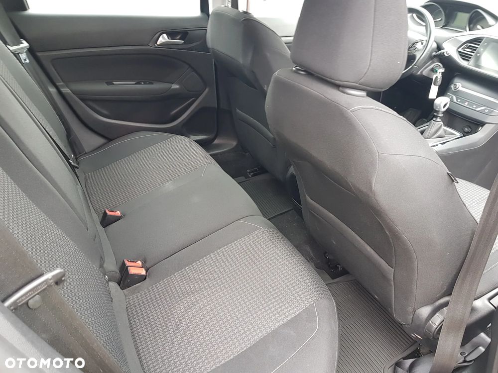 Peugeot 308 BlueHDi 130 Stop & Start Active - 8