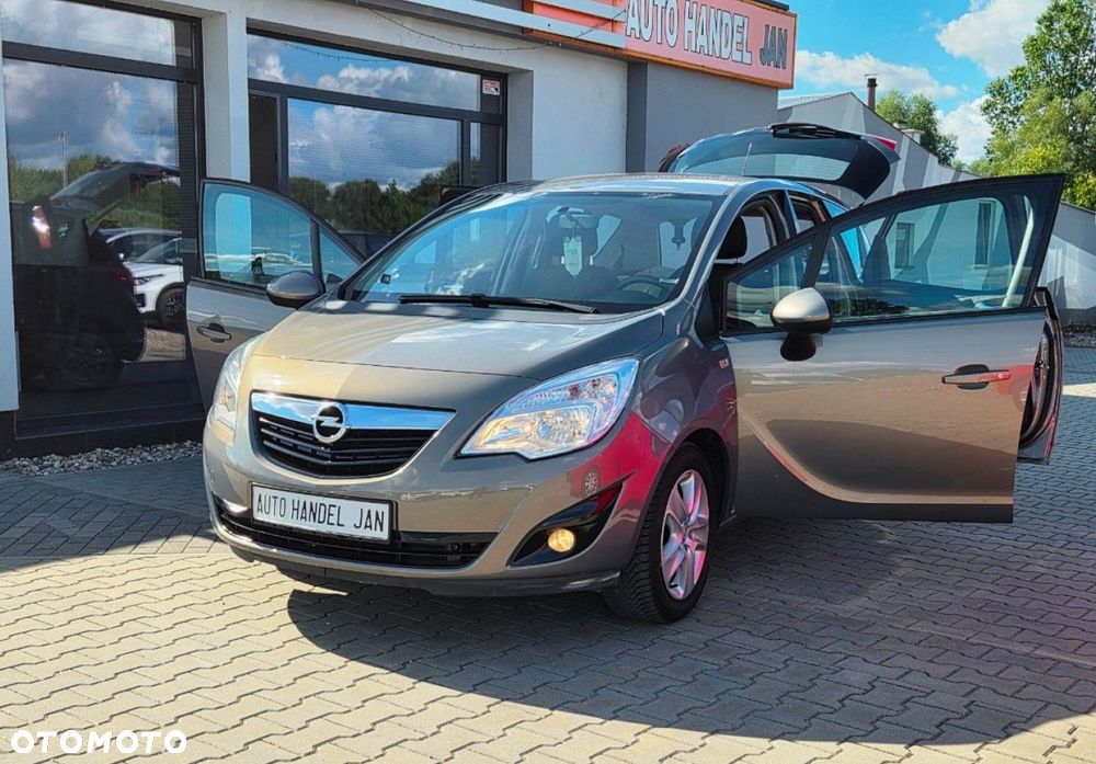 Opel Meriva - 21