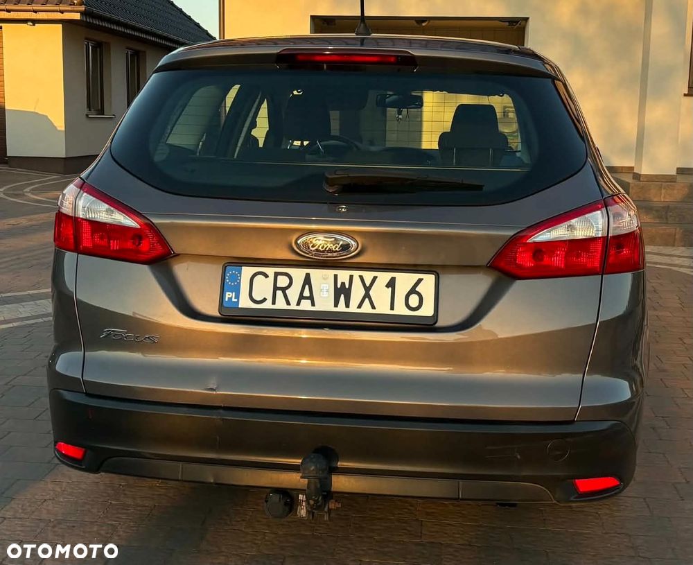 Ford Focus 1.6 Trend Sport - 6