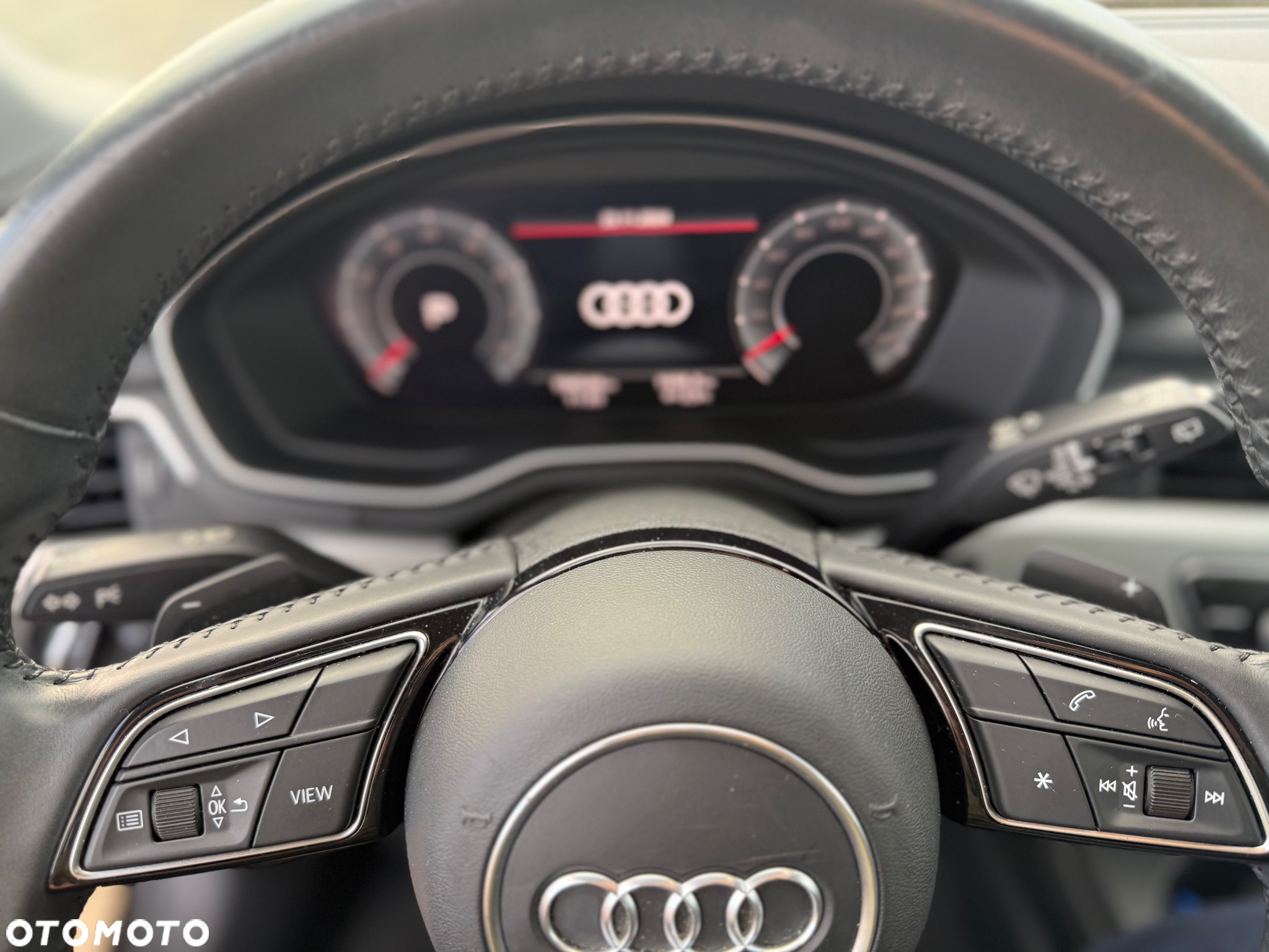 Audi A4 Avant 35 TFSI S tronic advanced - 19