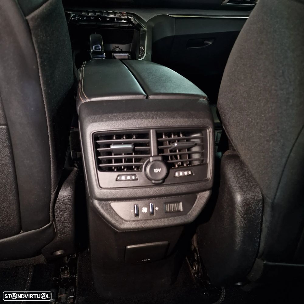 Peugeot 5008 2.0 BlueHDi GT Line EAT8 - 11