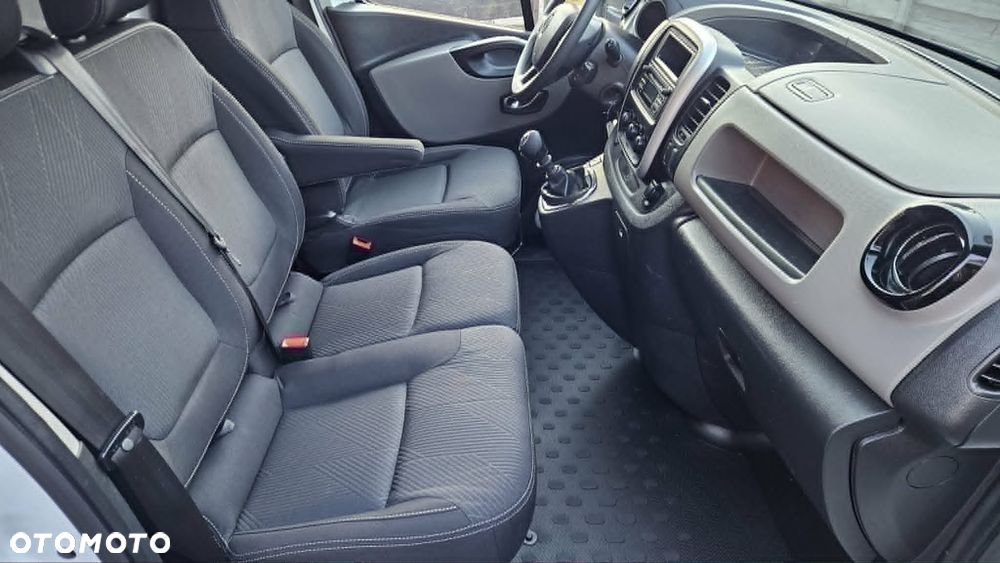 Renault TRAFIC - 16