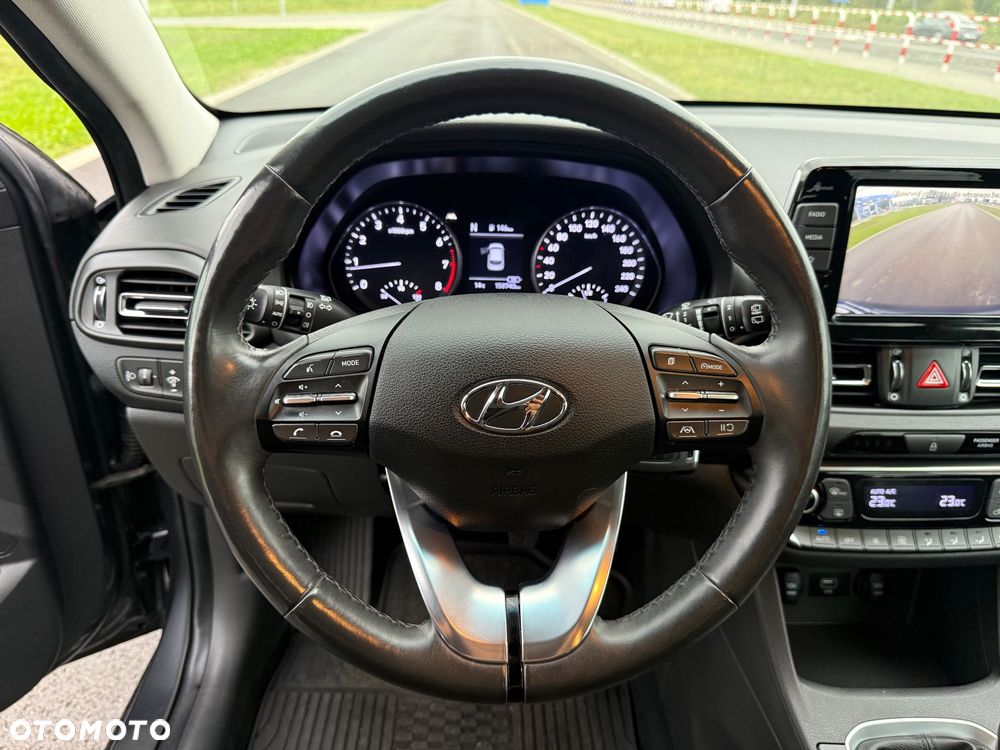Hyundai i30 1.5 T-GDI 48V Smart - 9