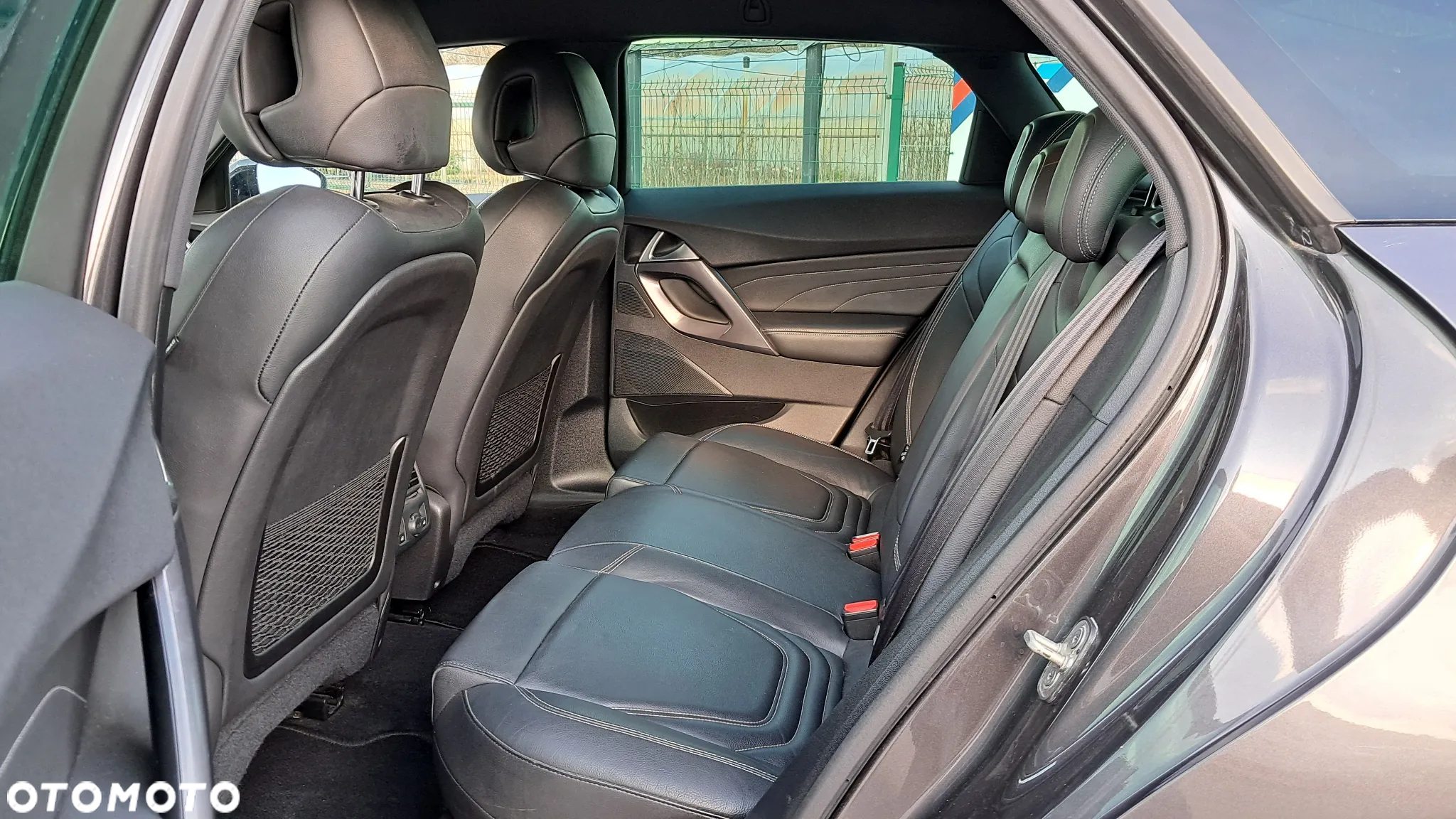 DS Automobiles DS 5 - 8