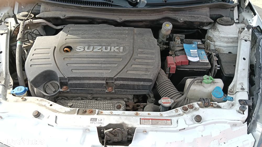 Suzuki Swift - 11
