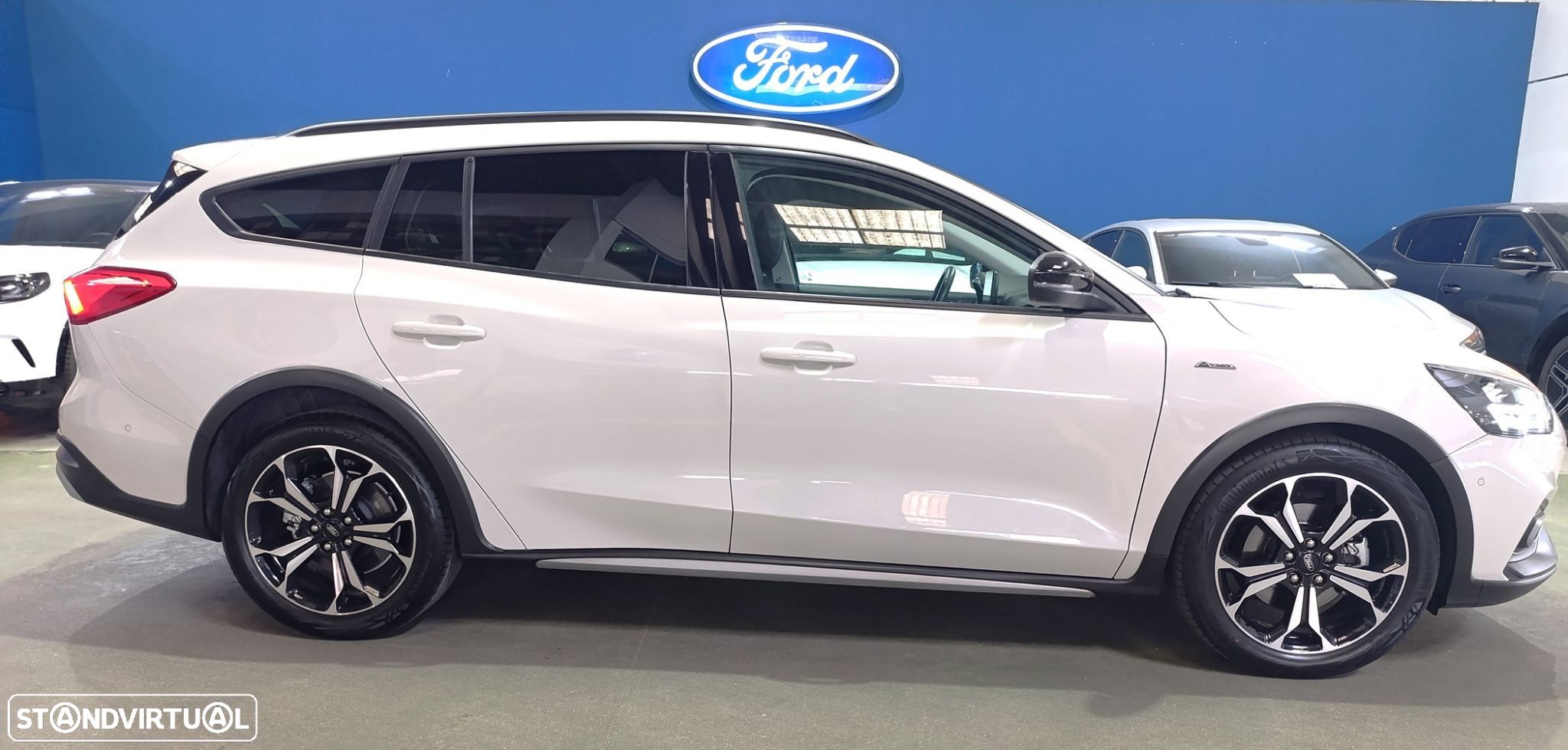 Ford Focus SW 1.0 EcoBoost Active Aut. - 1