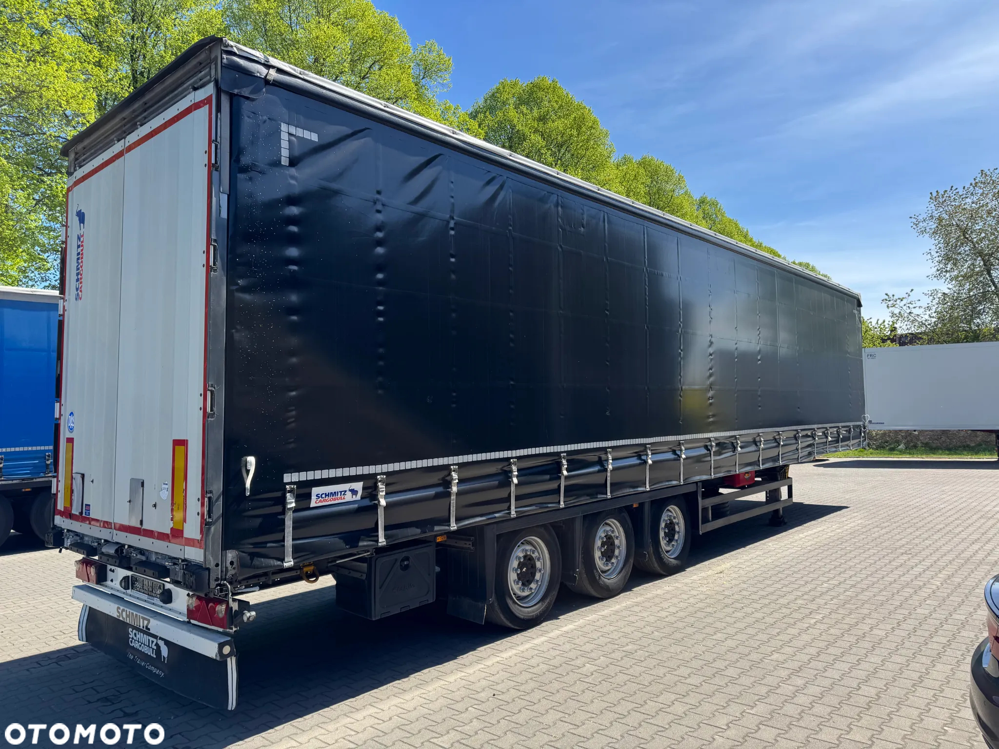 Schmitz Cargobull VARIOS 2,70-3-05m,  oś podnoszona!! 385/55R22,5 - 10