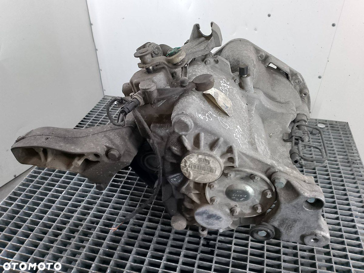 SKRZYNIA BIEGÓW MANUALNA MERCEDES KLASA B W245 711640  1693600700 2.0 CDI - 2