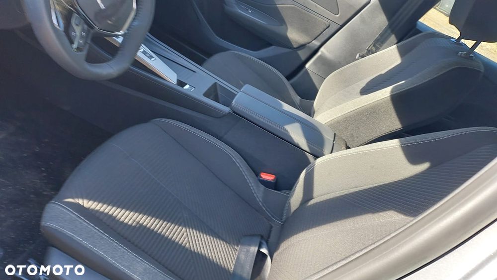 Peugeot 308 PureTech 130 EAT8 Active Pack - 10