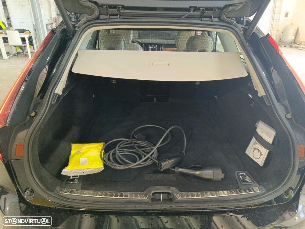 Volvo V90 2.0 T6 PHEV Inscription Expression AWD - 11