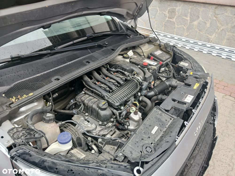 Peugeot 208 1.2 PureTech Style - 15