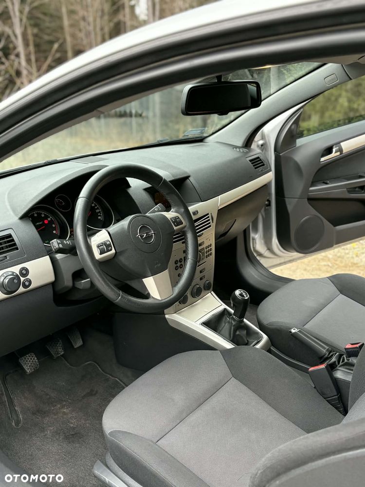 Opel Astra 1.6 - 22