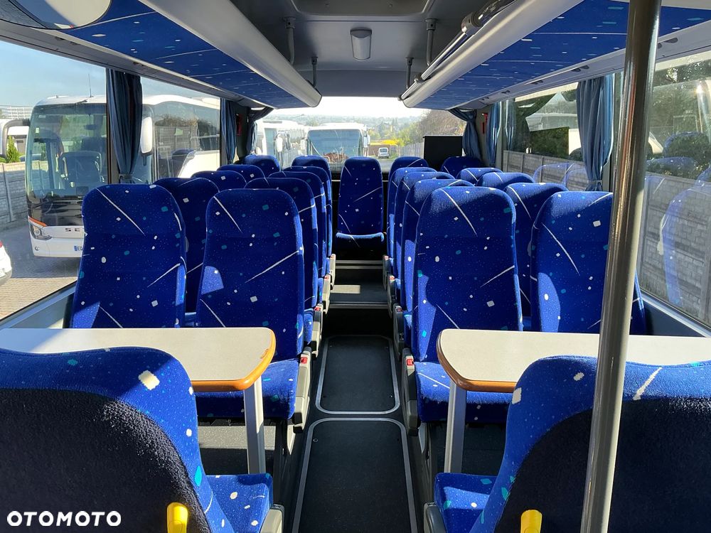 Mercedes-Benz INTOURO m - 26