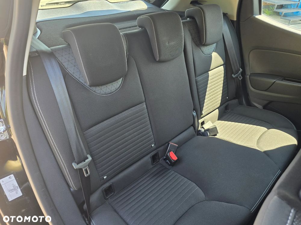 Renault Clio - 14