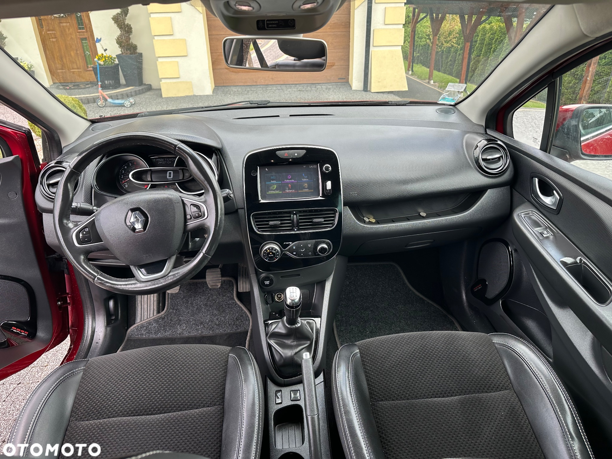 Renault Clio TCe 90 TECHNO - 14