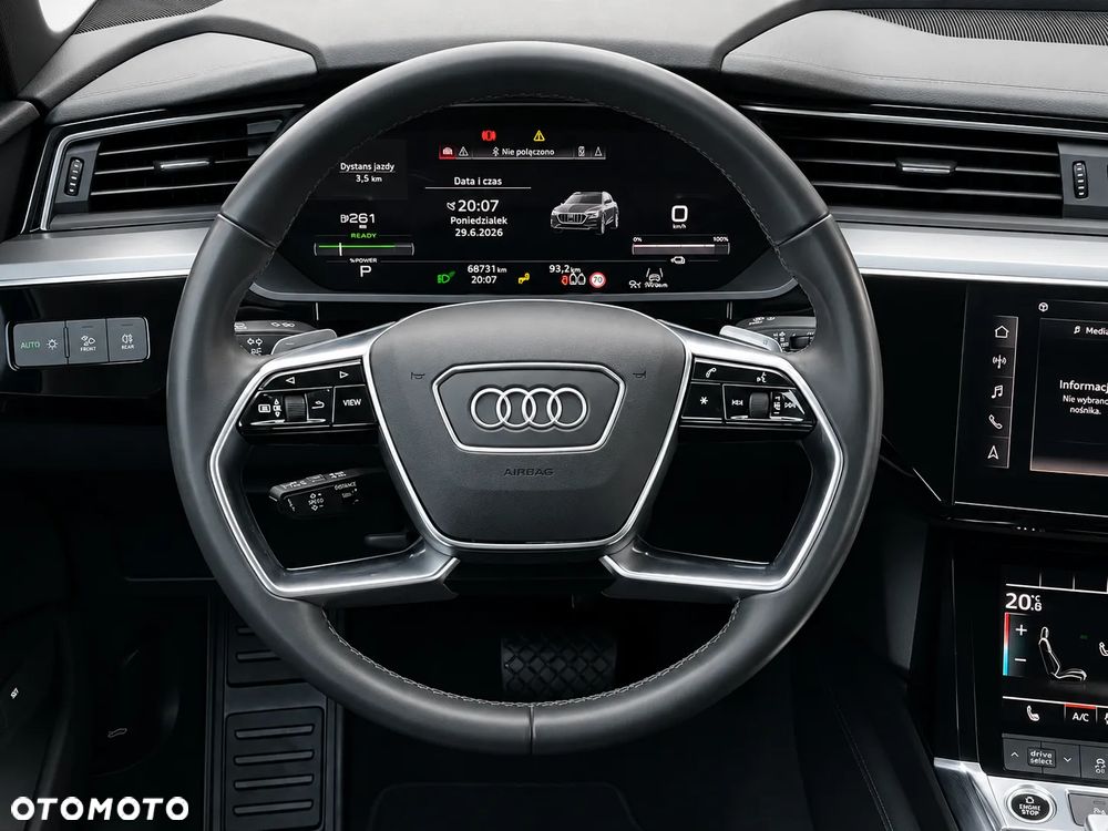 Audi e-tron - 19